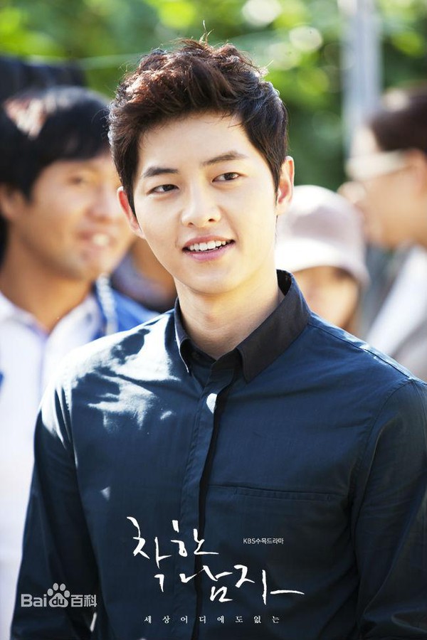 Big Boss Song Joong Ki mặc cây đen trông còn soái ca hơn cả khi mặc sơmi trắng - Ảnh 15.