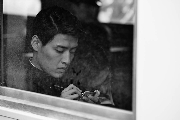 Yoo Ah In được bình chọn là bản sao xứ Hàn của huyền thoại Trương Quốc Vinh - Ảnh 16.
