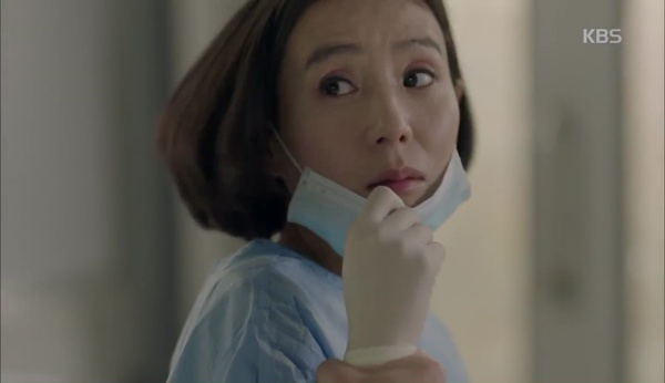 Hậu Duệ Mặt Trời: Song Hye Kyo tự nhận mình thuộc nhóm máu... mỹ nhân! - Ảnh 26.