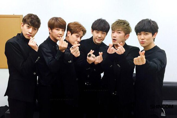 Soi tuổi nghề của c&aacute;c boygroup đ&igrave;nh đ&aacute;m Kpop - Ảnh 2.
