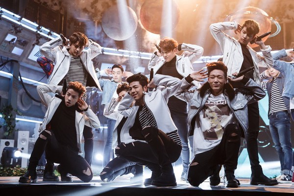10 idolgroup Kpop được đ&aacute;nh gi&aacute;... qu&aacute; cao - Ảnh 7.