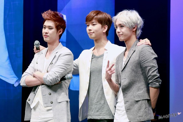 Những idolgroup Kpop c&oacute; nguy cơ tan đ&agrave;n xẻ ngh&eacute; v&agrave;o năm 2016 - Ảnh 8.
