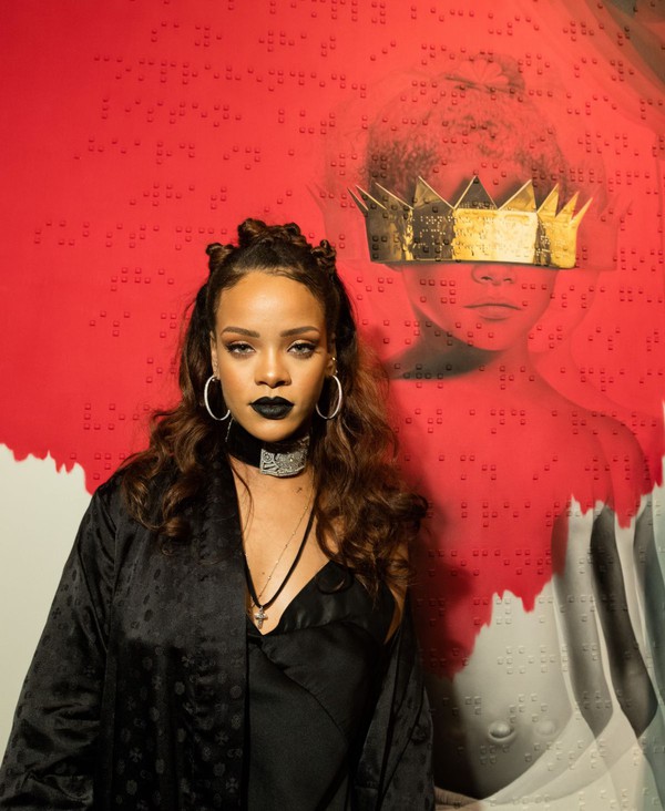 Album mới của Rihanna chỉ bán được... 460 bản trong tuần đầu - Ảnh 1.