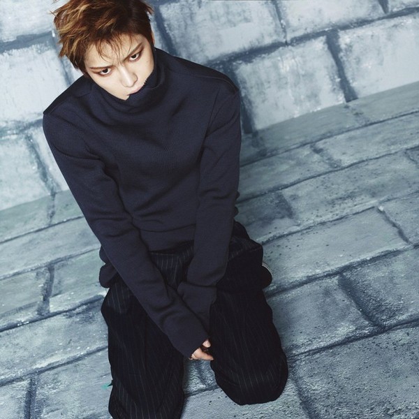 Fan được rửa mắt v&igrave; v&ocirc; số cảnh khoe ngực của Jaejoong trong MV mới - Ảnh 9.