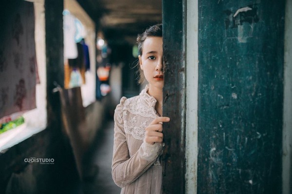Kh&ocirc;ng thể rời mắt trước gương mặt cuốn h&uacute;t của c&ocirc; b&eacute; lai 10x n&agrave;y! - Ảnh 4.