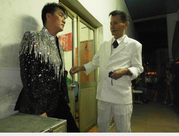 Đ&agrave;m Vĩnh Hưng thương tiếc trước sự ra đi của một trong tứ qu&aacute;i bầu show nổi tiếng S&agrave;i G&ograve;n - Ảnh 2.