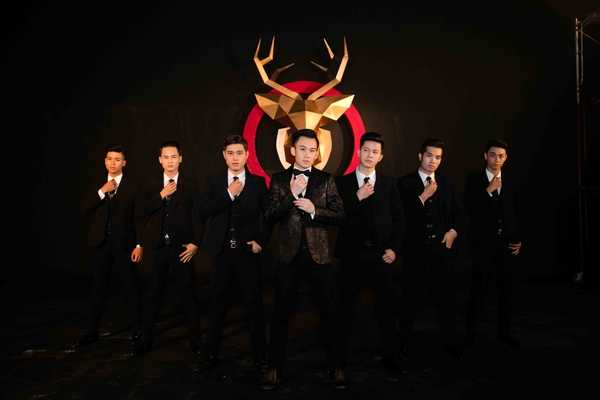 Dương Triệu Vũ trở lại d&ograve;ng nhạc dance với MV 3D đầu tư ho&agrave;nh tr&aacute;ng - Ảnh 8.