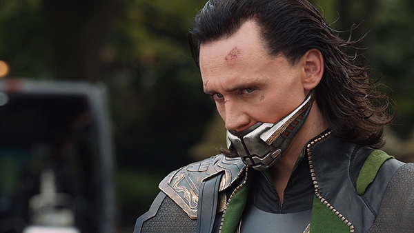 Loki Tom Hiddleston sẽ tạm biệt kh&aacute;n giả sau Thor: Ragnarok? - Ảnh 4.