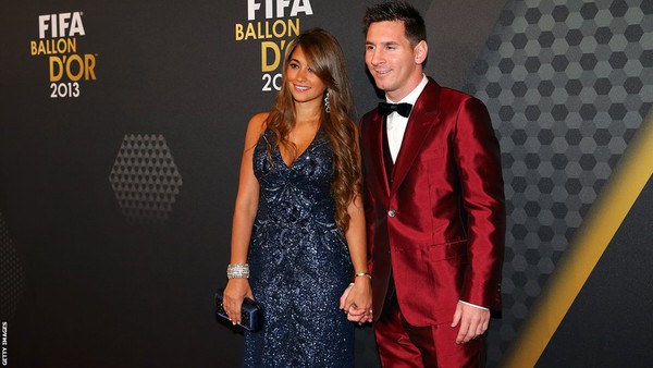 Rò rỉ bộ trang phục Messi có thể mặc ở Gala Quả bóng vàng 2015 - Ảnh 8.