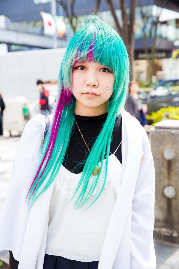 Street style Tuần lễ thời trang Tokyo: Con gái càng quái, con trai càng cool - Ảnh 25.
