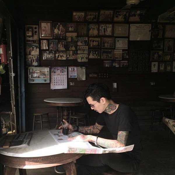 Đ&acirc;y ch&iacute;nh l&agrave; người y&ecirc;u ngo&agrave;i đời si&ecirc;u ngầu của Lee trong T&igrave;nh y&ecirc;u kh&ocirc;ng c&oacute; lỗi, lỗi ở bạn th&acirc;n - Ảnh 14.