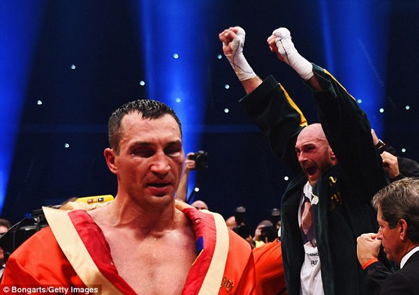 Fury và Klitschko sẽ bỏ túi 120 triệu đô nếu đồng ý đấu trên du thuyền - Ảnh 1.