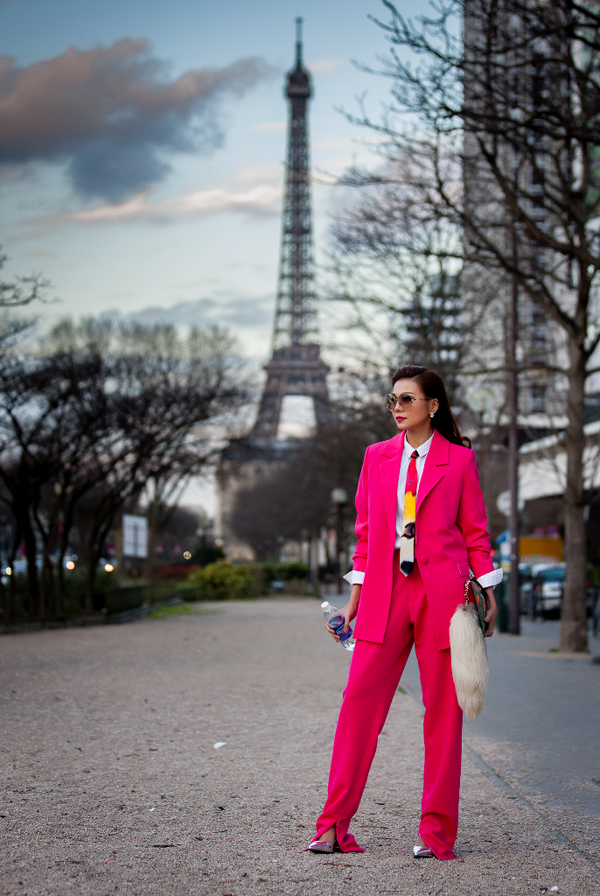 Qu&aacute;n qu&acirc;n V&igrave; thời trang l&agrave; ch&iacute;nh t&ocirc;i: Paris Fashion Week l&agrave; bước ngoặt đổi đời - Ảnh 8.
