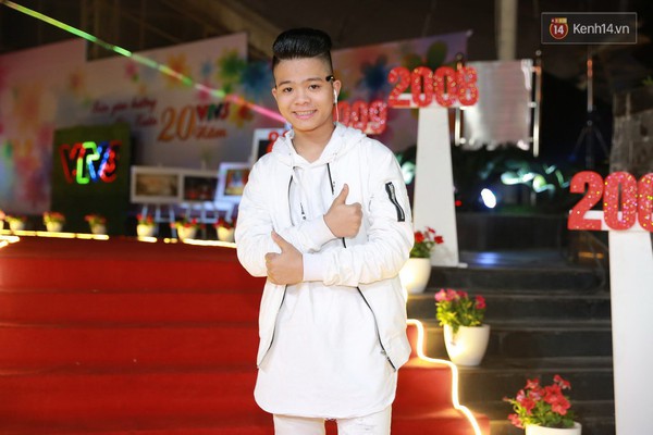Thu Minh, T&oacute;c Ti&ecirc;n bắt tay nhau quậy tưng bừng ng&agrave;y sinh nhật 20 năm của VTV - Ảnh 20.