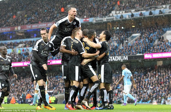 Nhà cái đặt cửa vào khả năng Leicester City vô địch Premier League - Ảnh 2.