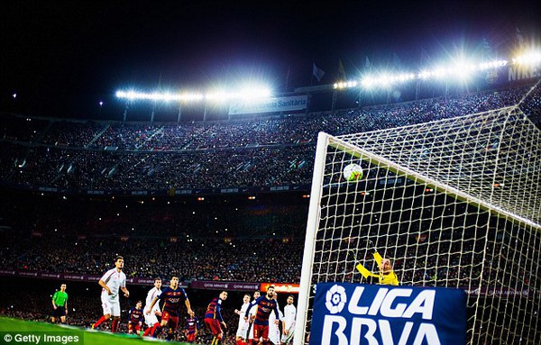 Barcelona giới thiệu kế hoạch chi 600 triệu euro để biến Nou Camp th&agrave;nh kiệt t&aacute;c nghệ thuật - Ảnh 7.
