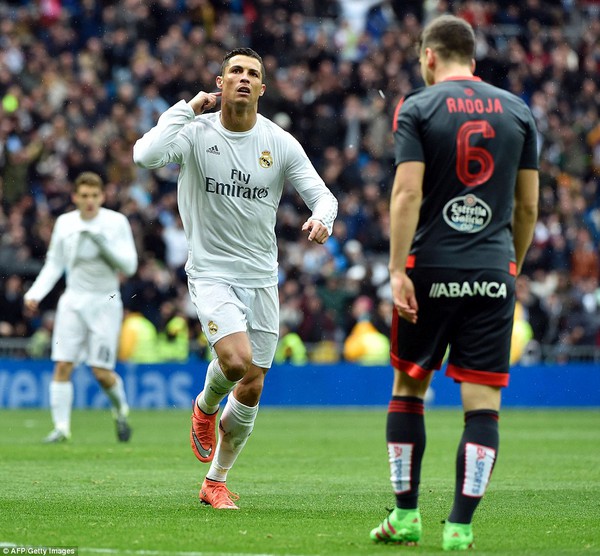 Ronaldo lập hàng loạt kỷ lục sau 4 bàn thắng vào lưới Celta Vigo - Ảnh 2.