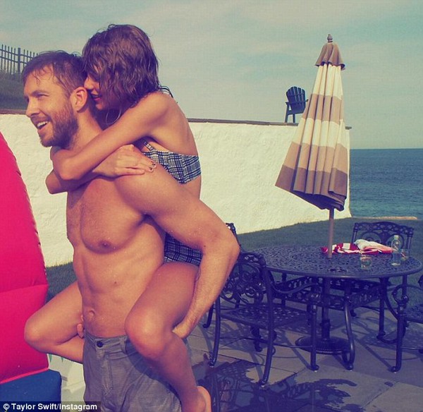 Taylor Swift v&agrave; Calvin Harris hạnh ph&uacute;c mừng kỷ niệm 1 năm y&ecirc;u nhau - Ảnh 3.