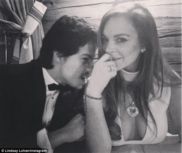 Lindsay Lohan hẹn hò với thiếu gia giàu có người Nga kém 7 tuổi - Ảnh 1.