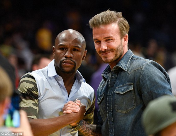 David Beckham trêu Cruz ngượng chín mặt khi nhìn thấy nữ cheerleader xinh đẹp - Ảnh 7.