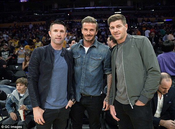 David Beckham trêu Cruz ngượng chín mặt khi nhìn thấy nữ cheerleader xinh đẹp - Ảnh 8.