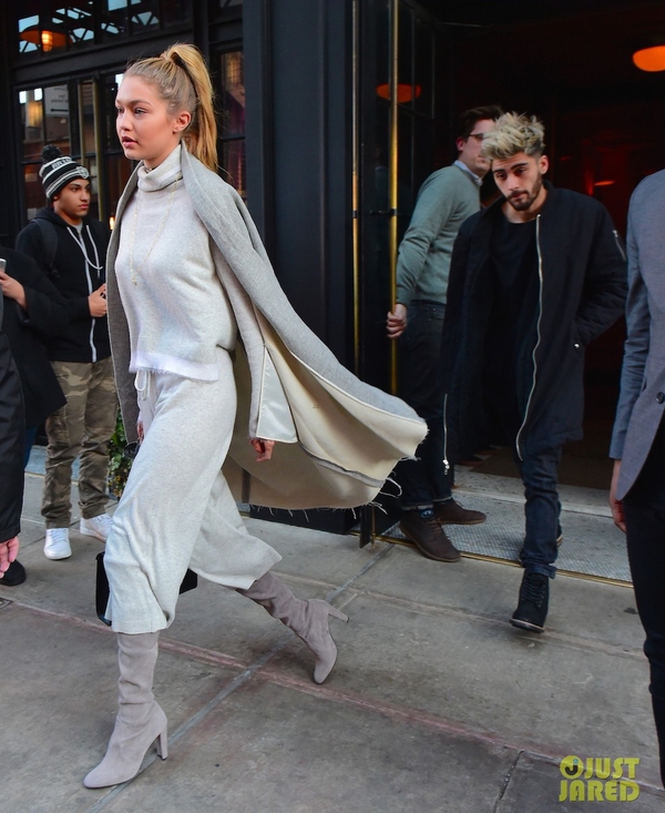 Street style thay đổi của Gigi Hadid qua mỗi đời bạn trai hot boy - Ảnh 14.