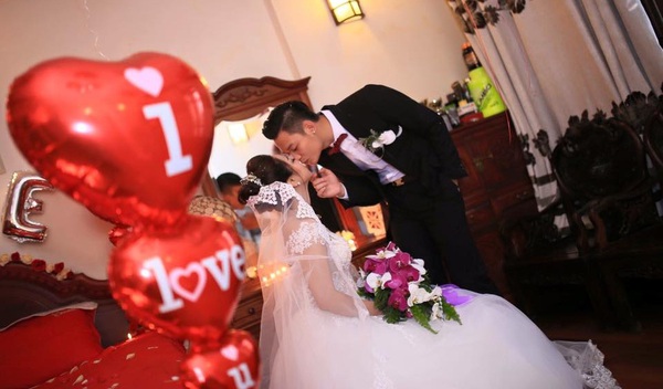 Hot girl wushu Thùy Linh ngập tràn hạnh phúc sau đám cưới như mơ - Ảnh 4.