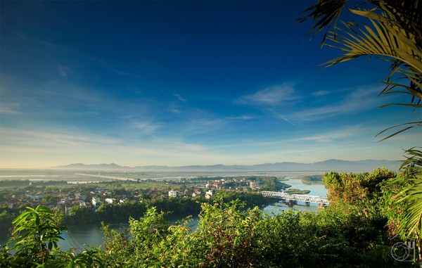 Hãy đến những nơi này để thấy Phú Yên còn đẹp hơn những gì bạn thấy trong hoa vàng cỏ xanh - Ảnh 2.