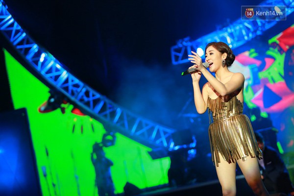 Hoài Lâm giành giải thưởng 500 triệu đồng của Bài hát yêu thích 2015 - Ảnh 8.