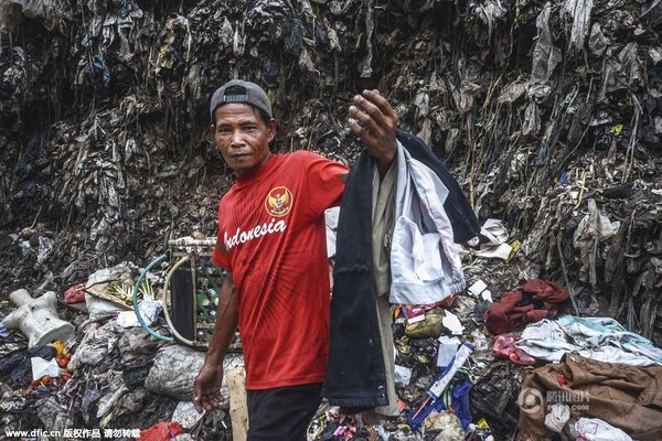 Bên trong núi rác nuôi sống 5.000 người dân nghèo Indonesia - Ảnh 5.