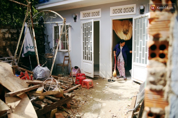 Ho&agrave;n cảnh kh&oacute; nhọc của cậu b&eacute; 10 tuổi b&aacute;n b&aacute;nh tr&aacute;ng nướng nổi tiếng tại chợ Đ&agrave; Lạt - Ảnh 8.