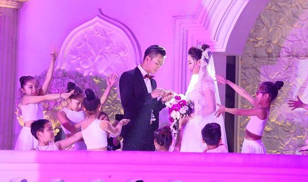 Hot girl wushu Thùy Linh ngập tràn hạnh phúc sau đám cưới như mơ - Ảnh 5.