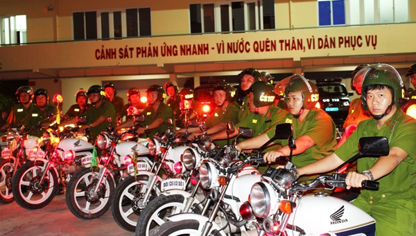 TPHCM triển khai cảnh sát mật phục dịp Tết - Ảnh 1.