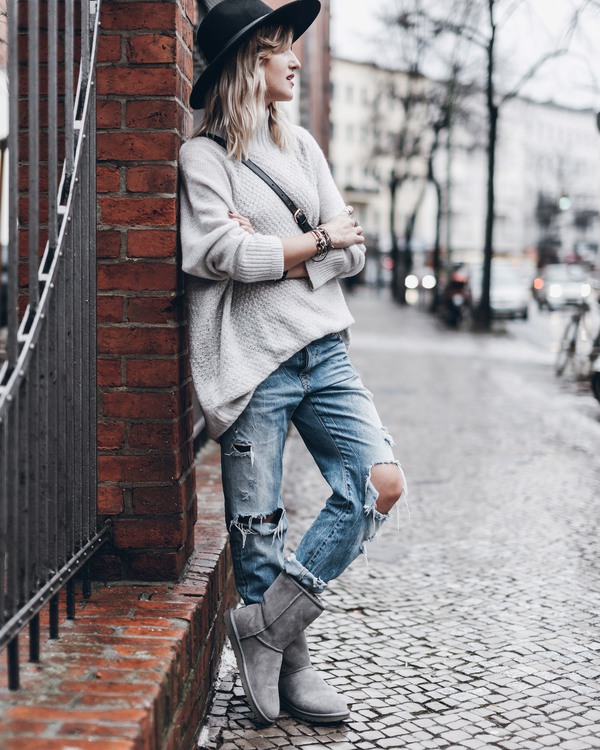 Street style thế giới: Đơn giản hay ph&aacute; c&aacute;ch đều chất m&ecirc; - Ảnh 6.