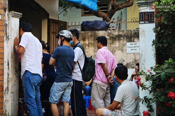 6 quán ăn vỉa hè lúc nào cũng đông nườm nượp ở Sài Gòn - Ảnh 12.
