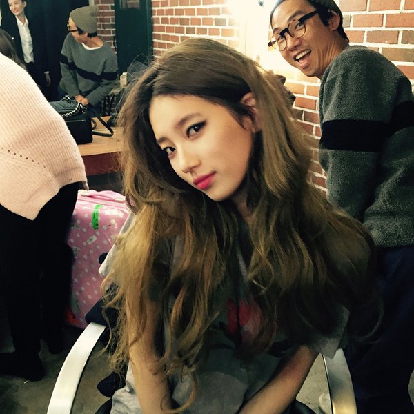 Suzy gây sốt với loạt ảnh selfie trang điểm, khẳng định danh hiệu nữ thần - Ảnh 6.