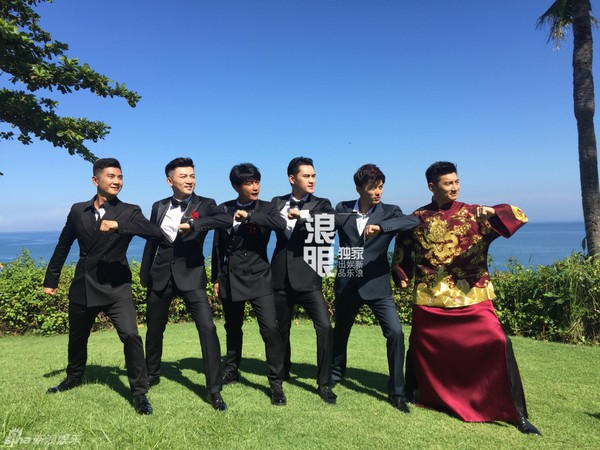 Ng&ocirc; Kỳ Long phải h&aacute;t si&ecirc;u hit Y&ecirc;u của Tiểu Hổ Đội th&igrave; mới được rước c&ocirc; d&acirc;u Lưu Thi Thi - Ảnh 7.