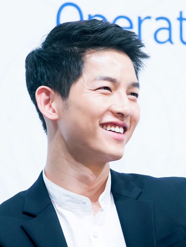 Đây chính là bí quyết giúp Song Joong Ki có làn da mịn màng hơn cả con gái - Ảnh 4.