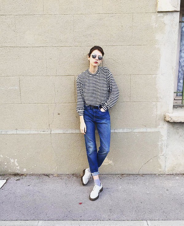 Street style thế giới: Năng động, trẻ trung v&agrave; si&ecirc;u cuốn h&uacute;t - Ảnh 8.