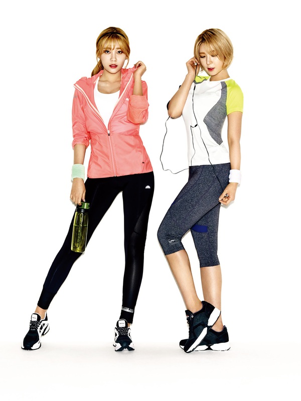 Park Shin Hye trưởng th&agrave;nh quyến rũ, Jessica cool ngầu với t&oacute;c cầu vồng - Ảnh 25.