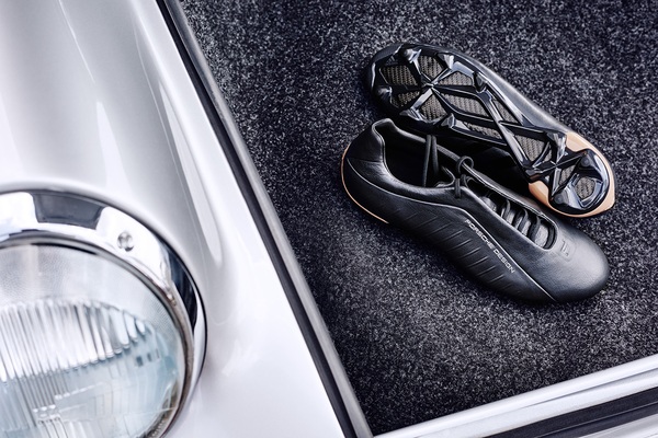 Liên minh Adidas - Porsche ra mắt dòng giày bóng đá đẹp long lanh - Ảnh 2.