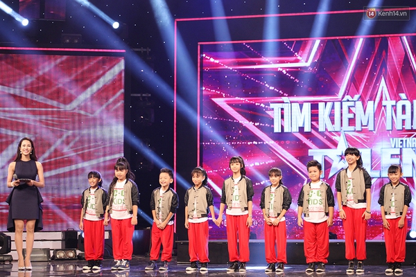 Got Talent: Thần đồng hát Xẩm 7 tuổi khiến mọi người phấn khích - Ảnh 23.