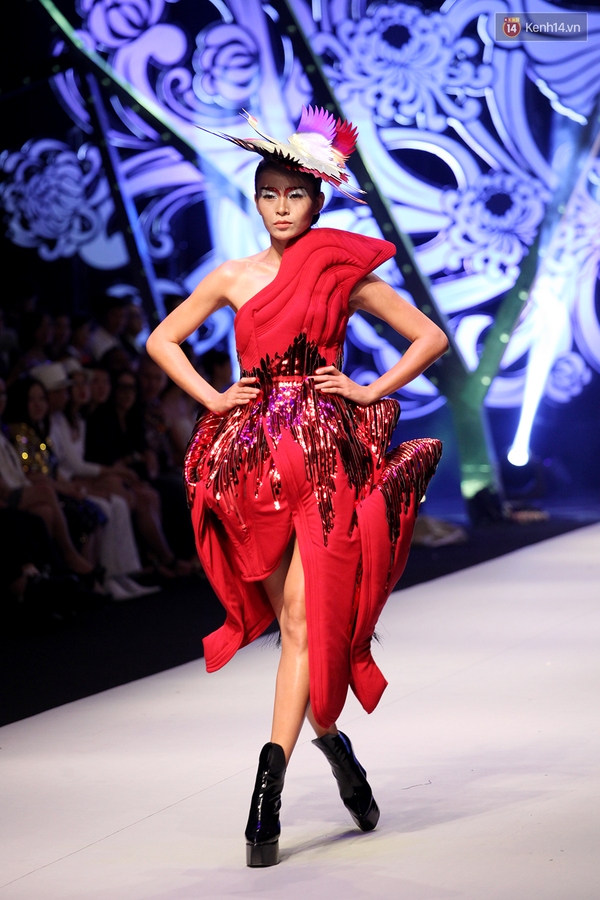 Hot boy Tiến Truyển lên ngôi Quán quân Project Runway sau 2 năm thi trượt - Ảnh 12.