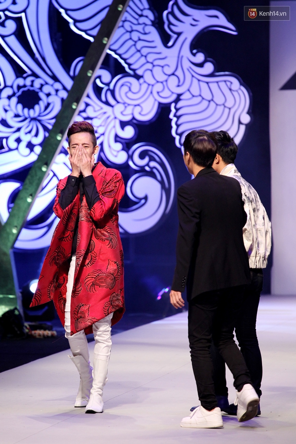 Hot boy Tiến Truyển lên ngôi Quán quân Project Runway sau 2 năm thi trượt - Ảnh 3.