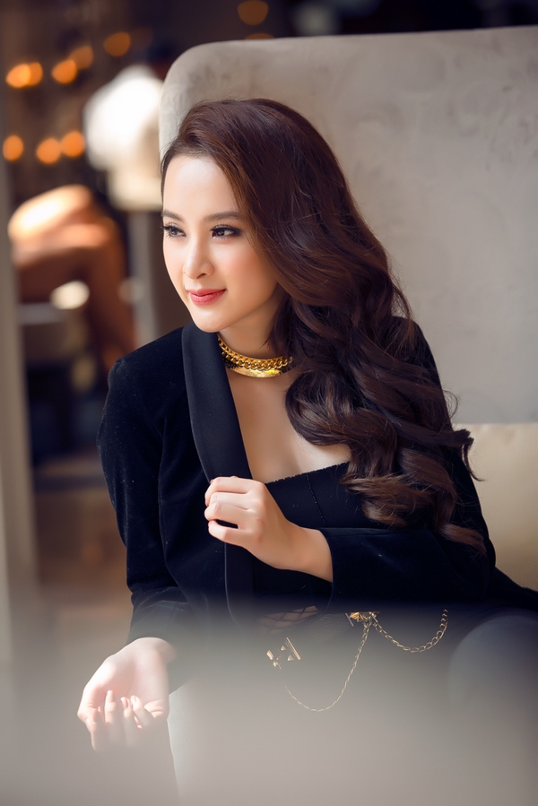 Angela Phương Trinh: T&ocirc;i th&iacute;ch Trường Giang hơn Mạc Hồng Qu&acirc;n! - Ảnh 2.