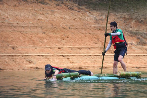 Cuộc đua kỳ th&uacute;: Hương Giang qu&aacute; phi thường, Xanh l&aacute; ung dung về nhất - Ảnh 7.