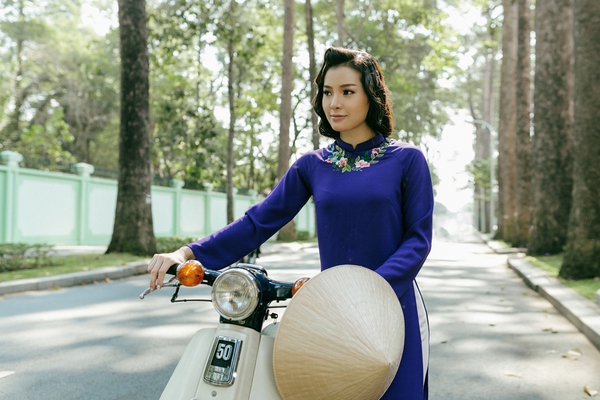 Phương Trinh Jolie đón Xuân với hình ảnh cô gái Sài Gòn xưa - Ảnh 4.