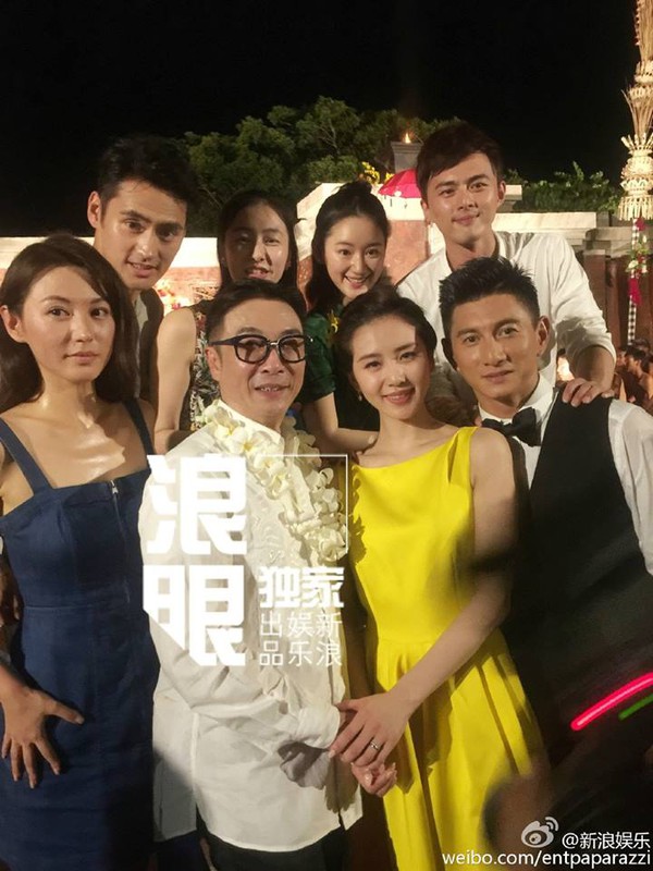Lưu Thi Thi xuất hiện rạng rỡ b&ecirc;n Ng&ocirc; Kỳ Long trong bữa tiệc mừng trước đ&aacute;m cưới - Ảnh 19.