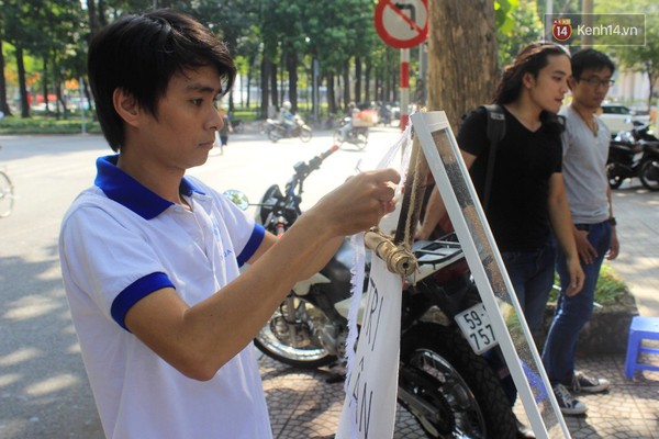 Chàng Việt Kiều cắt tóc miễn phí cho người lao động nghèo ở Sài Gòn - Ảnh 6.