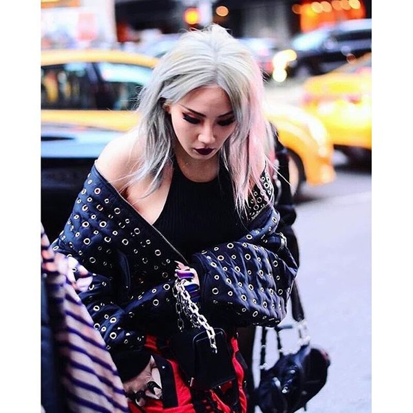 Sau Saint Laurent, CL x&otilde;a xượi đến dự show Alexander Wang - Ảnh 1.